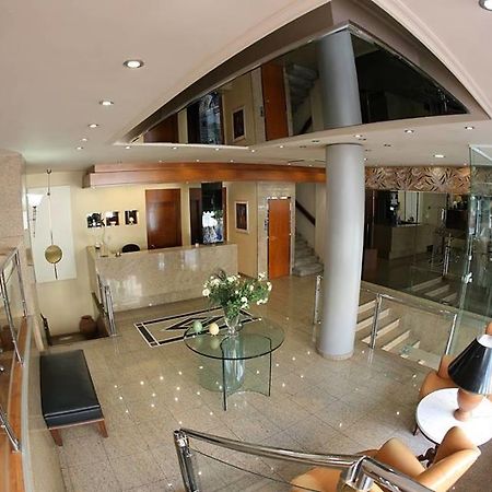 Hotel Galaxias アグリニオ エクステリア 写真